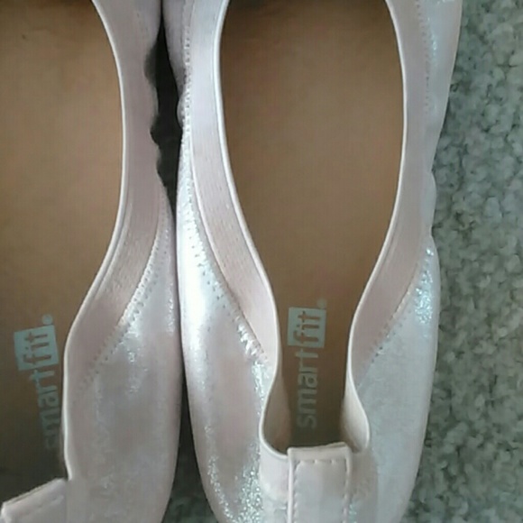 Shoes - Picture 2 of 2